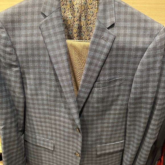 Penguin Sport Coat - Picture 1 of 3